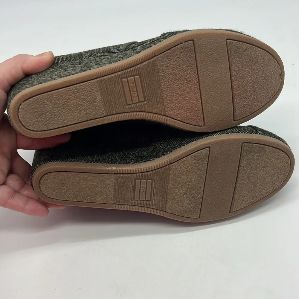 Toms 300416 Women US 9 dark olive green brown textile wedge lace up ankle bootie